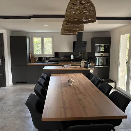 Дом отдыха Maison De Proche *